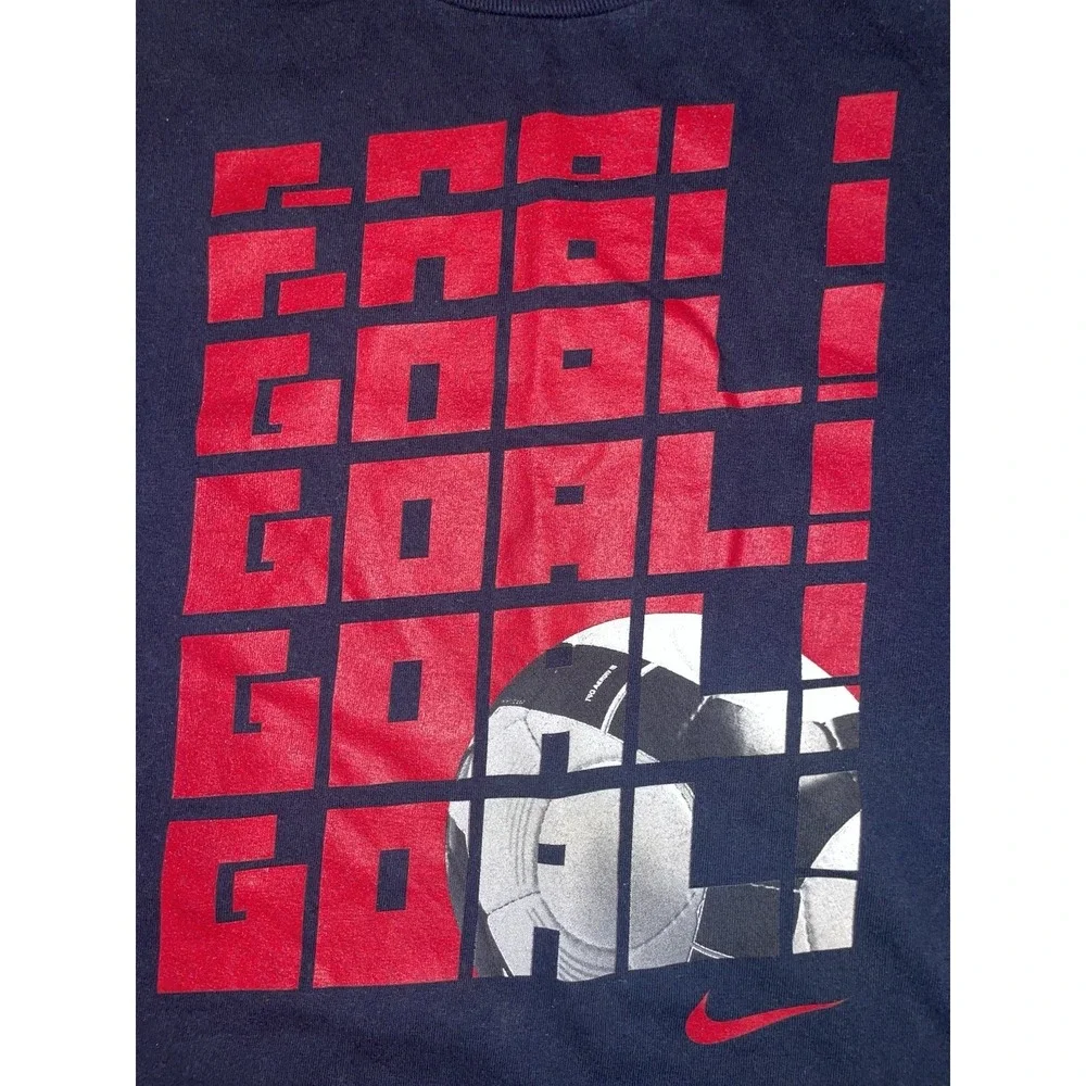 Nike Boys Large (14/16) Dark Blue Graphic T-Shirt 